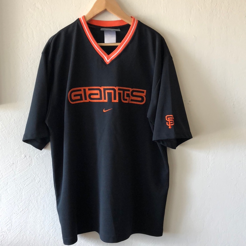 Nike giants jersey